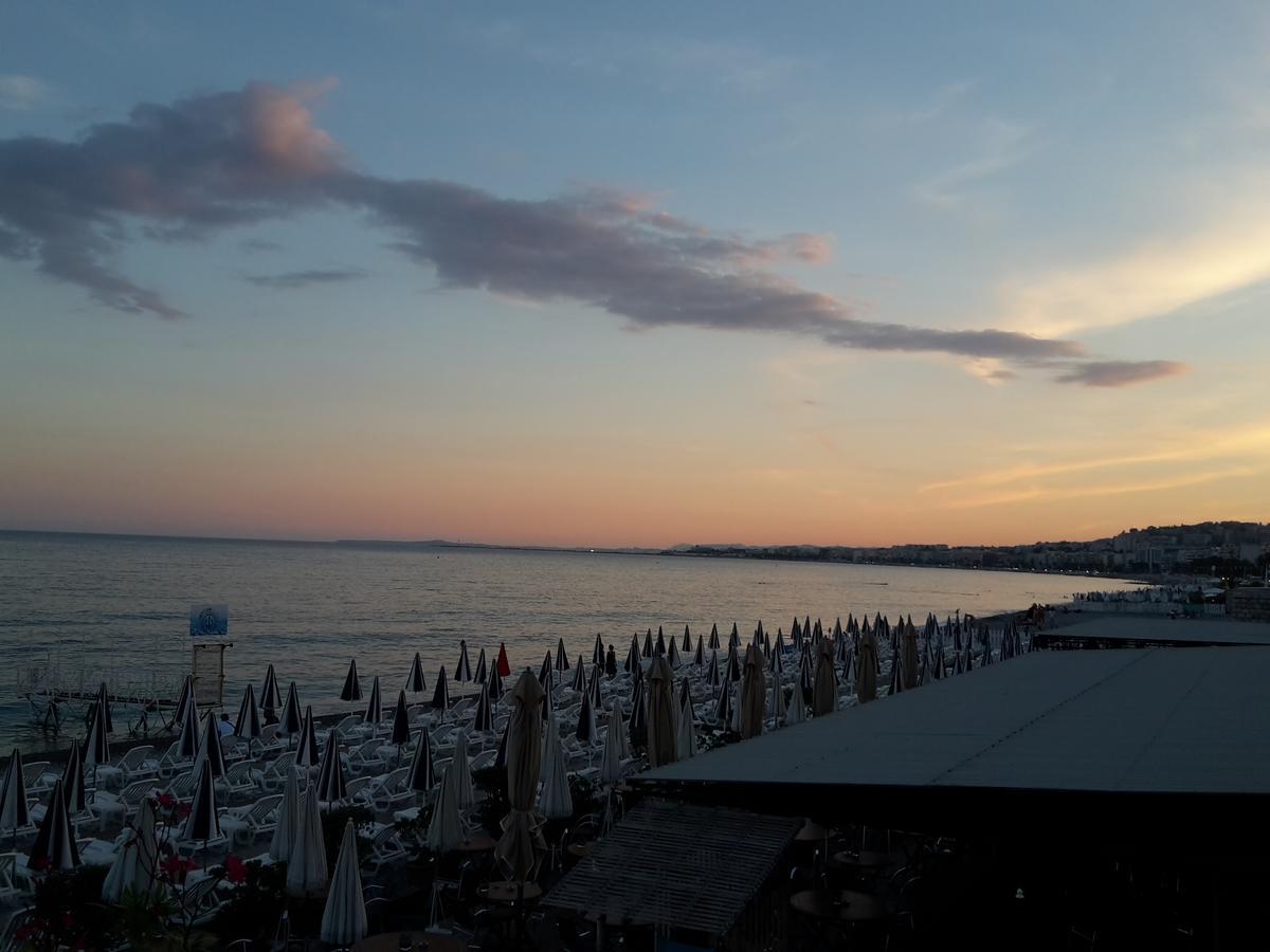 Parvis De La Mer, 50M De La Plage Nice Exteriör bild